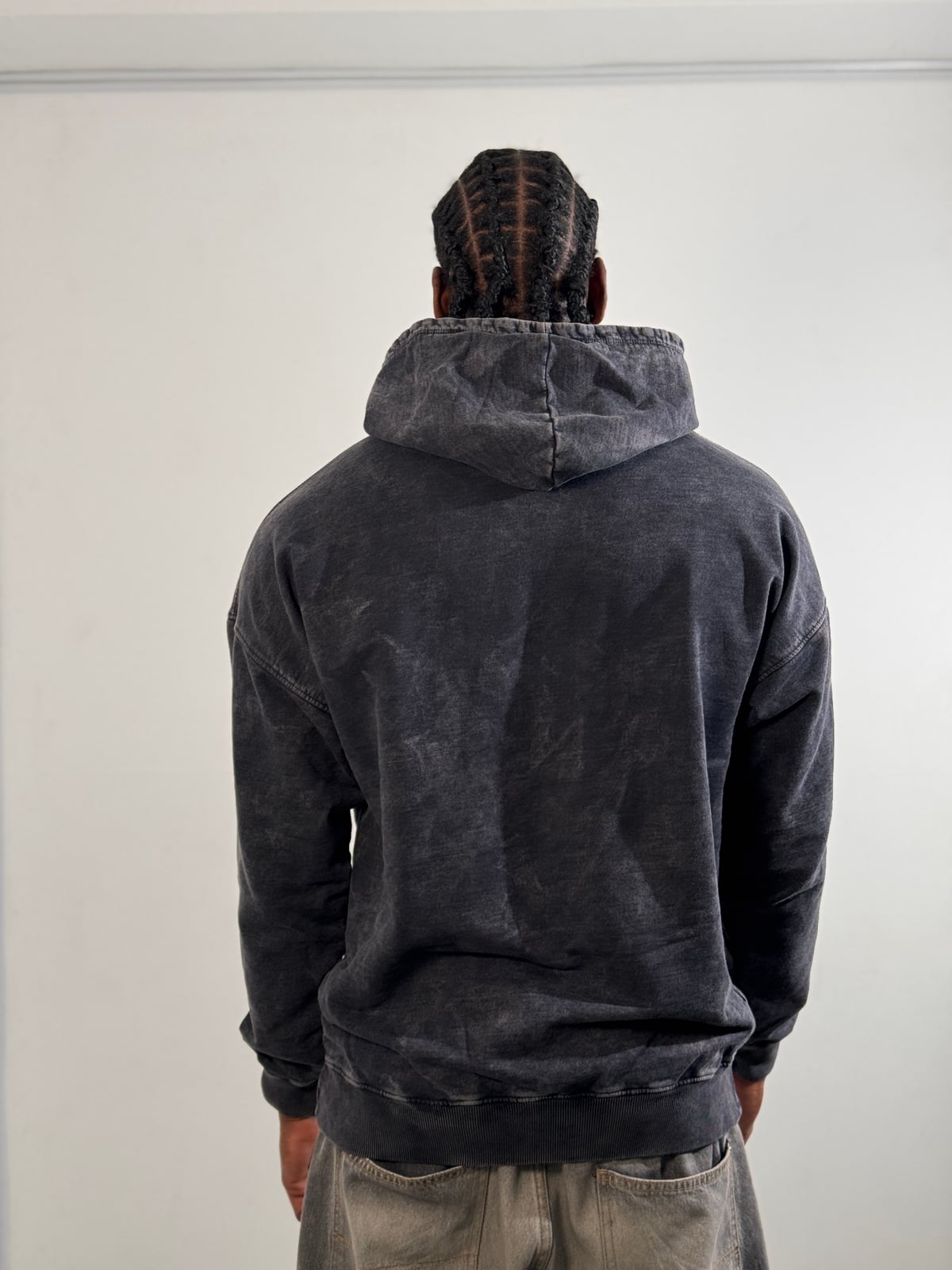 Buzo Acid Wash Oversize blank, color gris oscuro - Tu Prenda