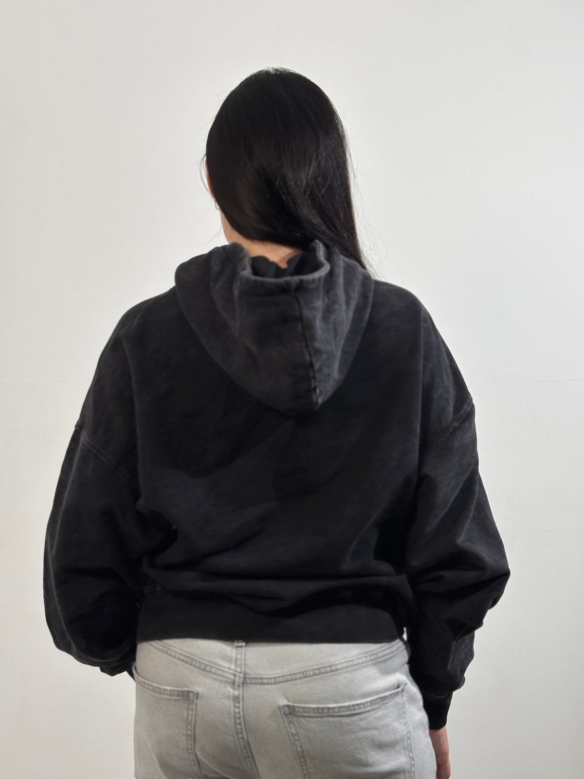 Buzo Acid Wash Oversize blank, color negro - Tu Prenda