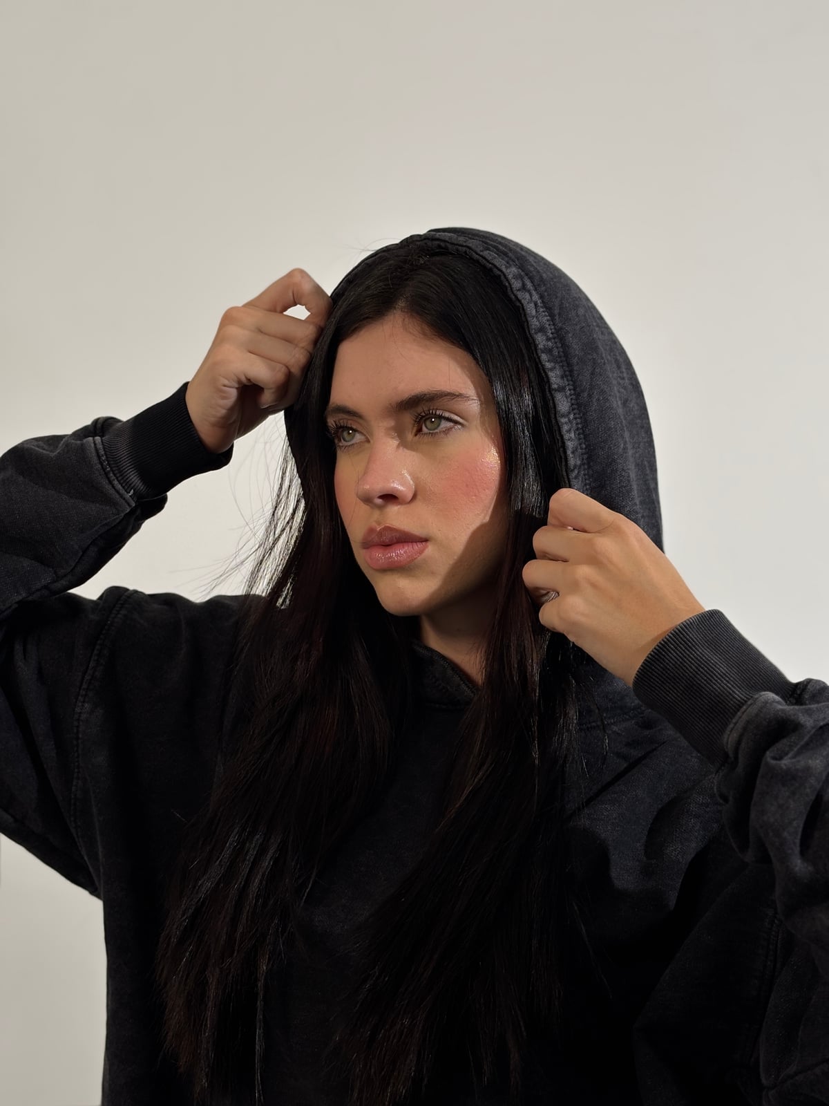 Buzo Acid Wash Oversize blank, color negro - Tu Prenda