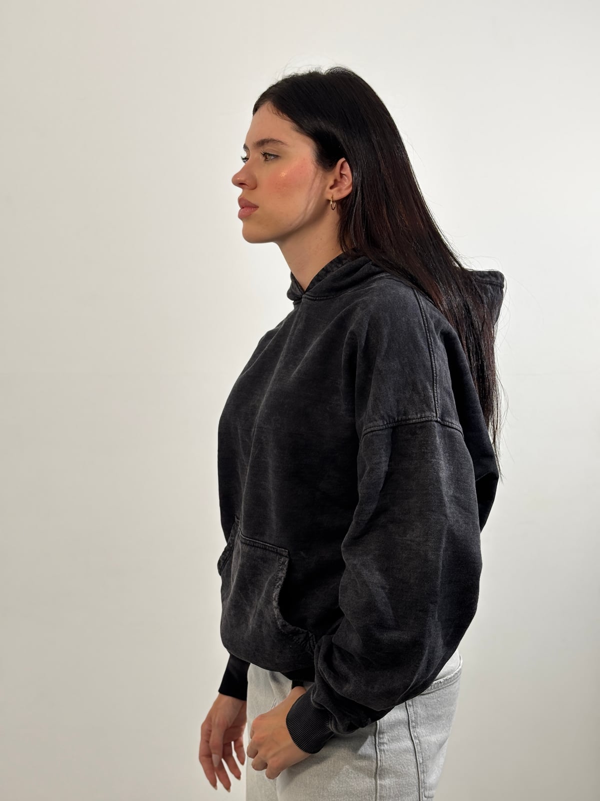 Buzo Acid Wash Oversize blank, color negro - Tu Prenda