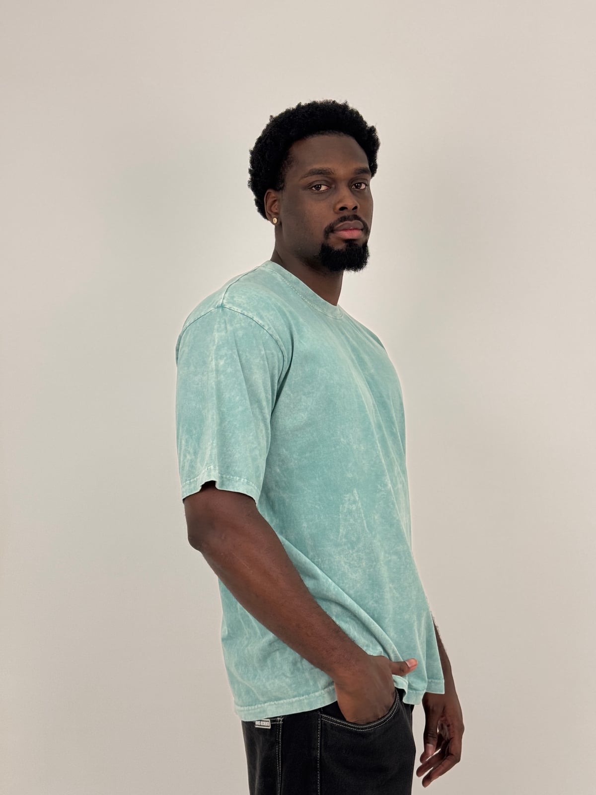 Camiseta Oversize Acid Wash blank, color verde menta - Tu Prenda