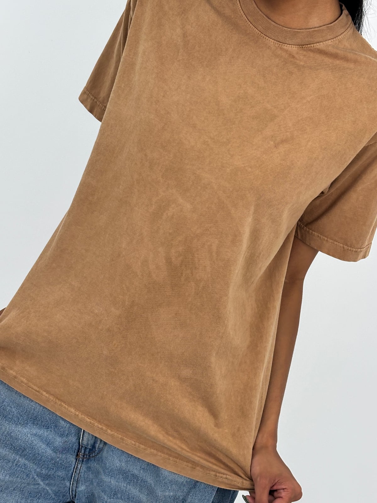 Camiseta Acid Wash Regular Fit blank, color beige - Tu Prenda