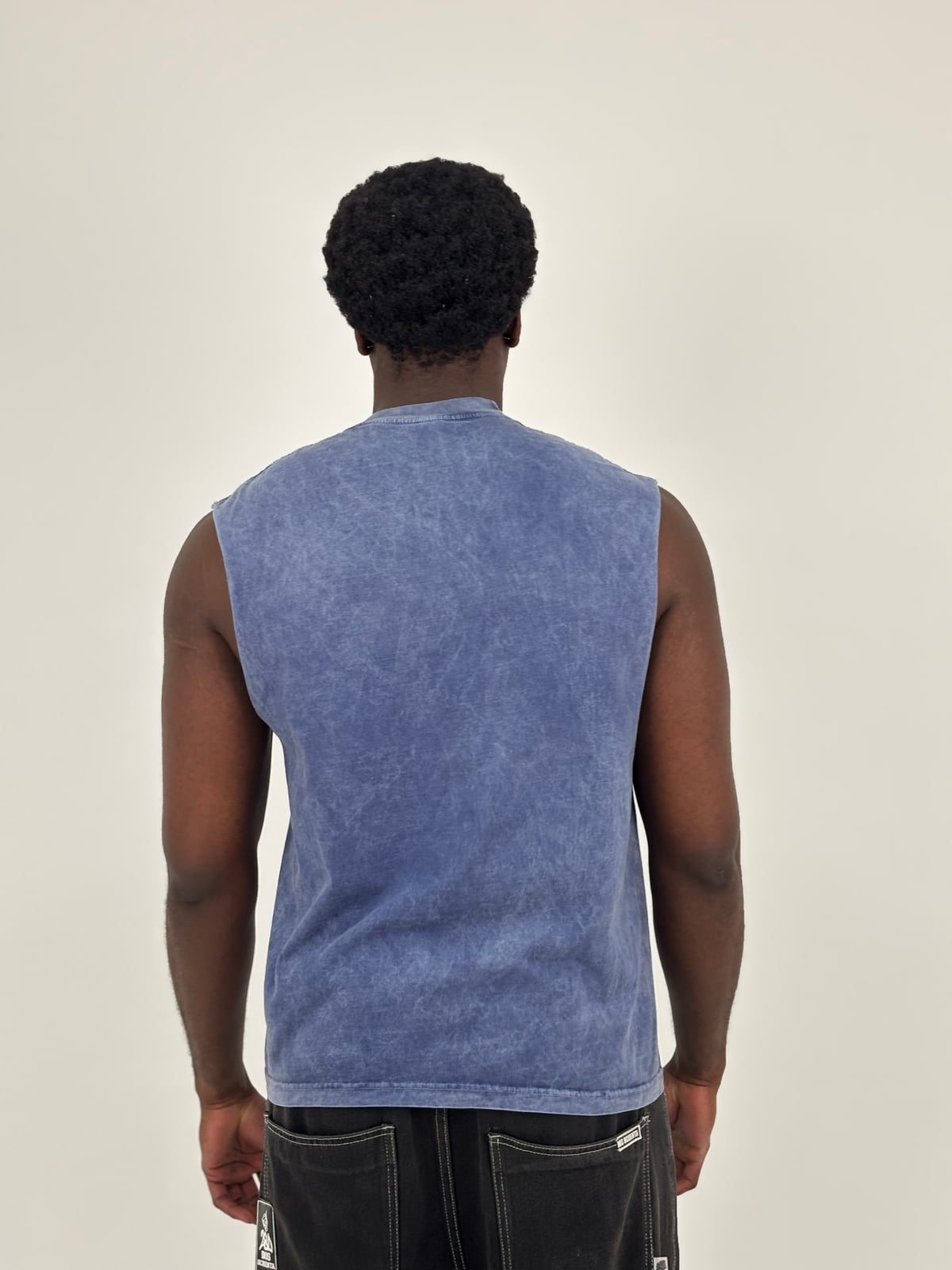 Camisilla Hombre Acid Wash Oversize blank, color azul - Tu Prenda