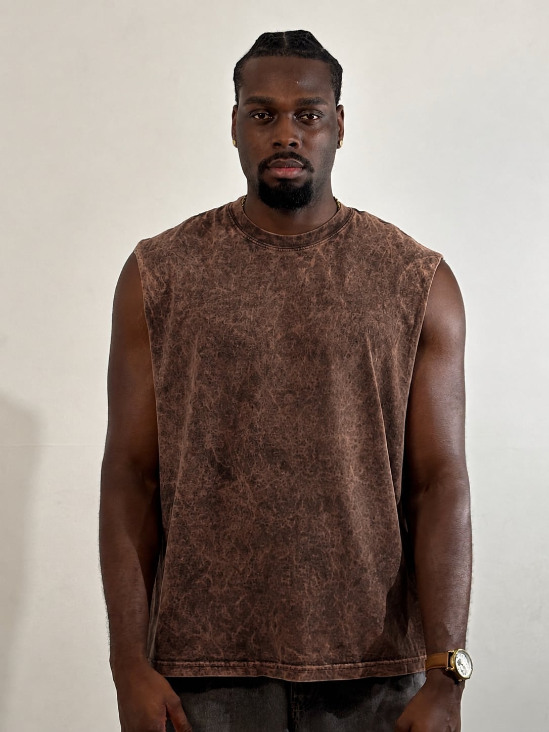 Camisilla Hombre Acid Wash Oversize blank, color café - Tu Prenda