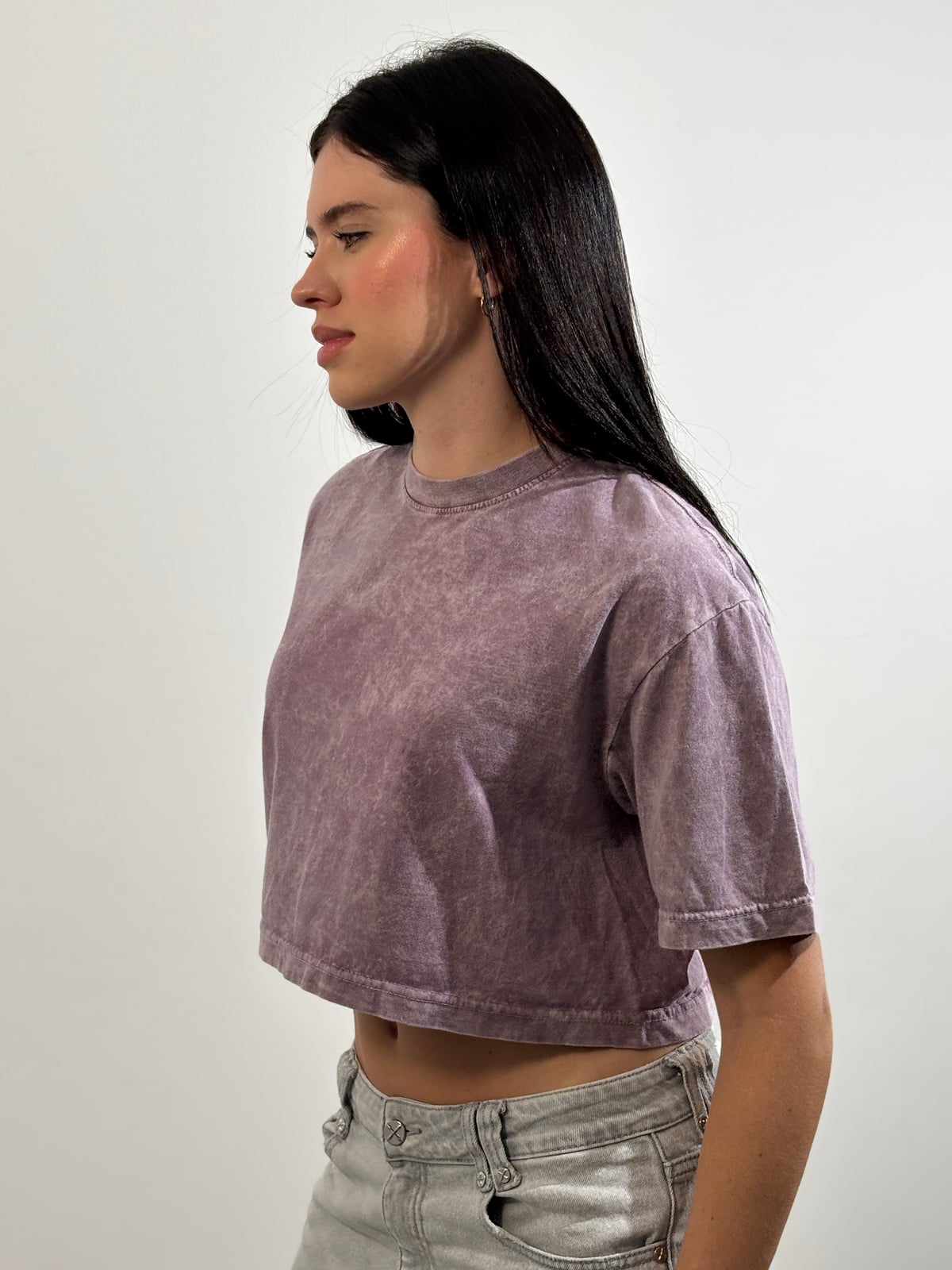 Crop Top Dama Acid Wash blank, color lila - Tu Prenda