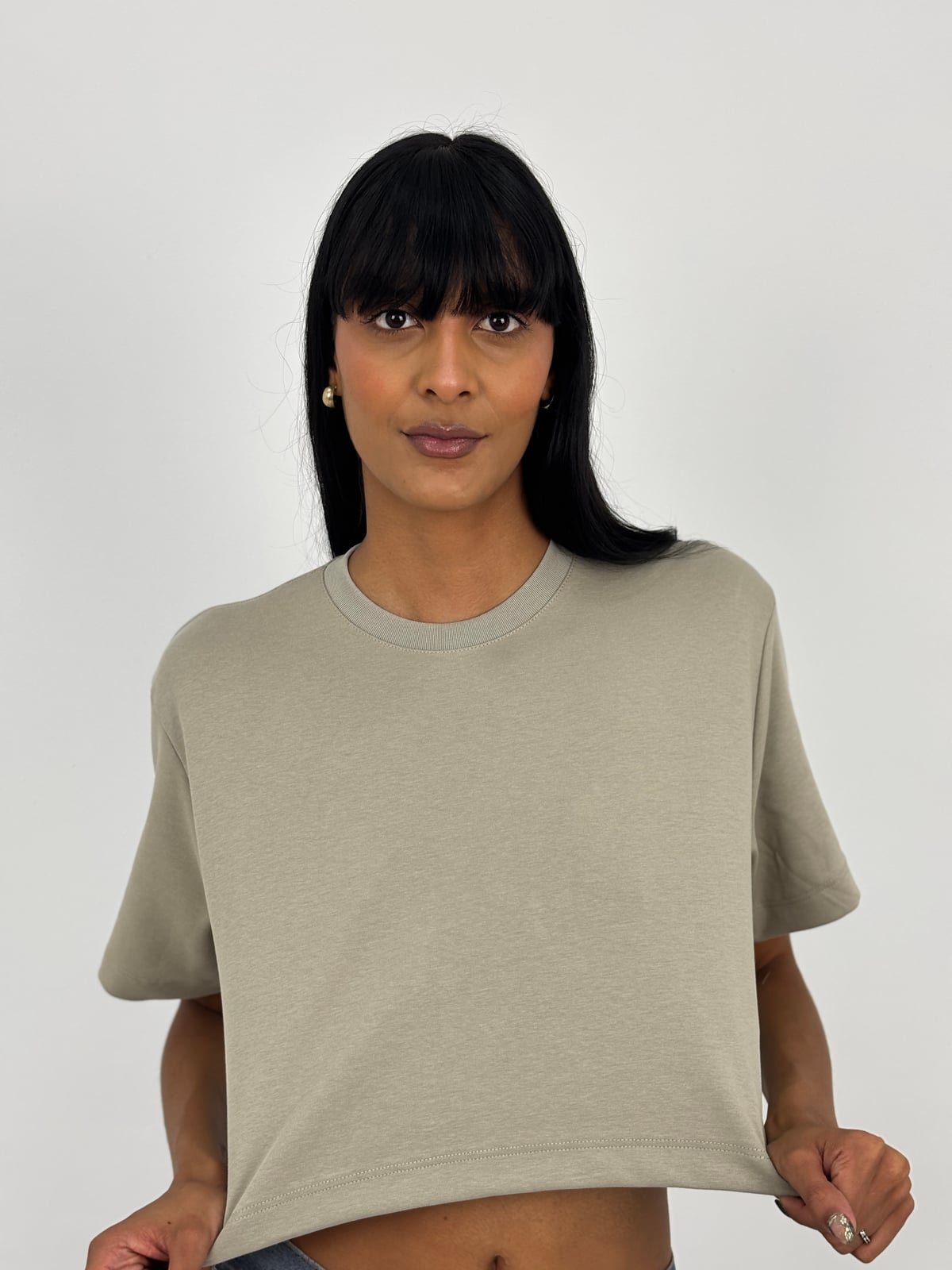 Crop Top Dama Qatar blank, color v oliva - Tu Prenda